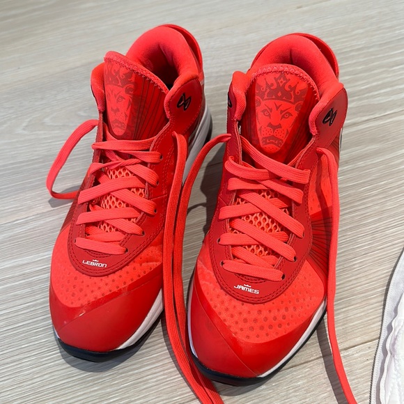 Nike Lebron 8 v2 low “solar red” - Picture 1 of 4
